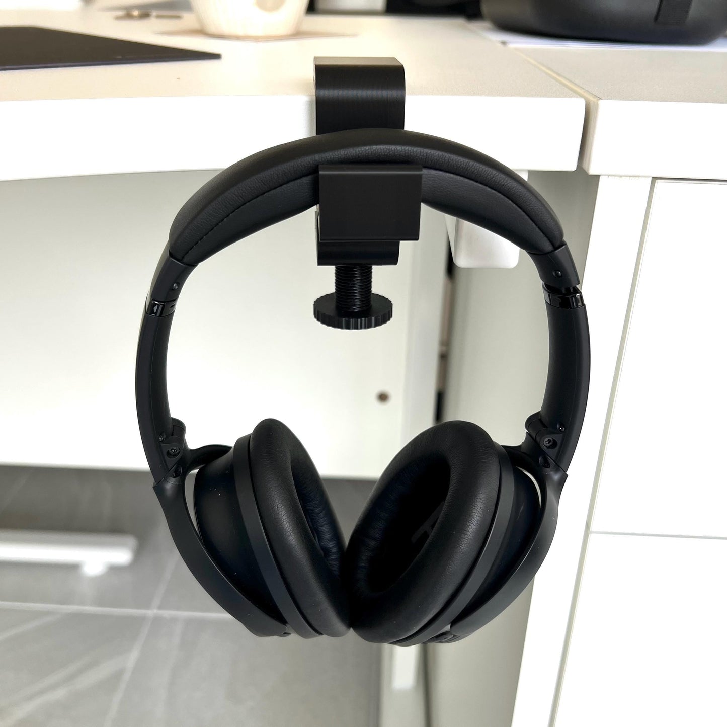 3D Printed Clamp-On Headphone Stand: Adjustable Desk Hook, Custom Color