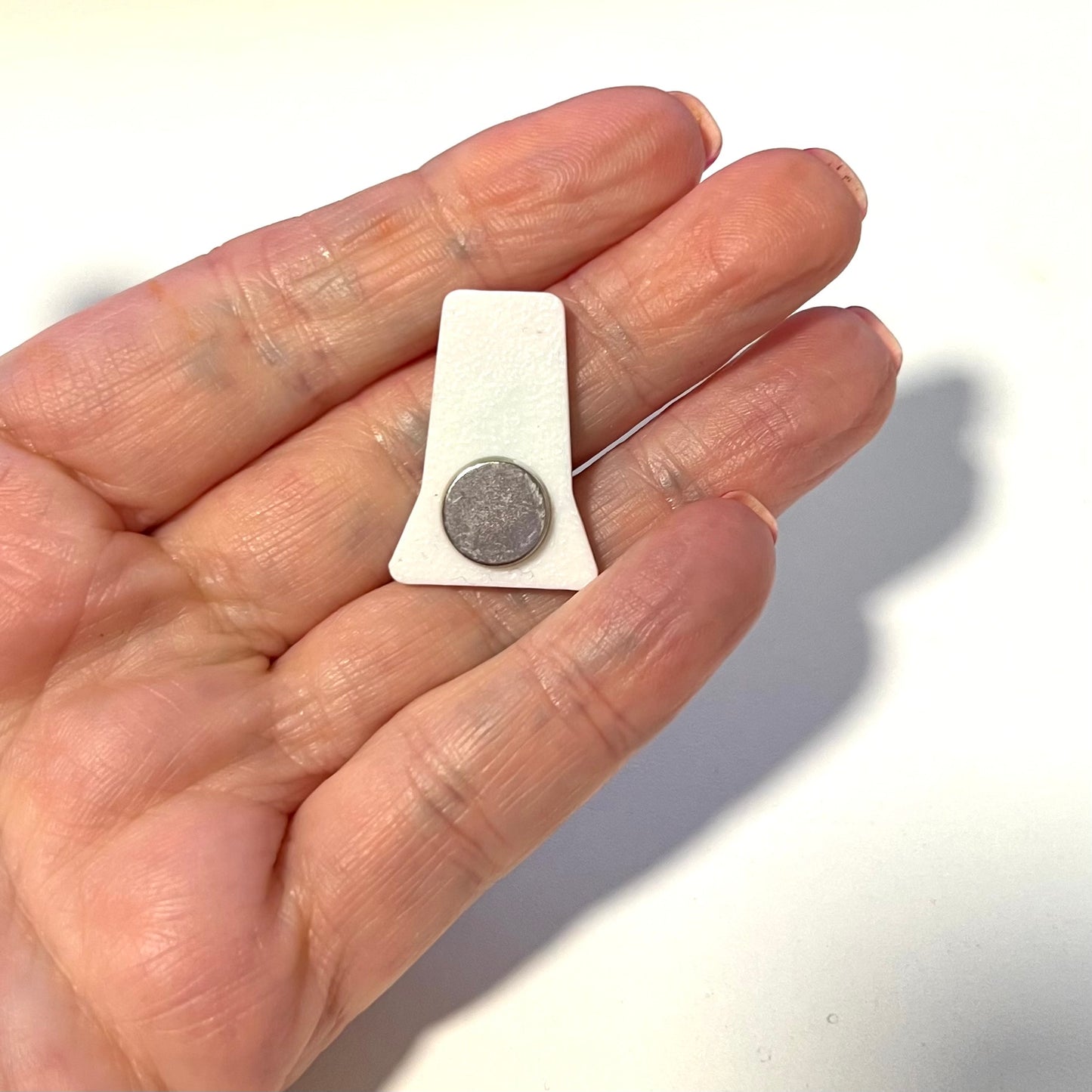 Set of 4 small 2D magnetic IALA A and B Channel Markers - Sailing / Water sports training aid. Buoyage Training