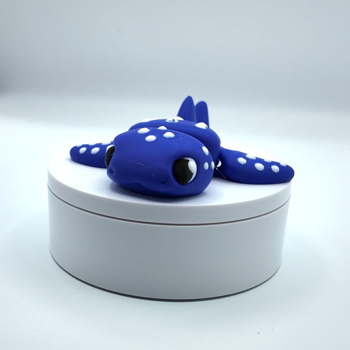 Articulated Baby Whale Shark Fidget Toy: Tactile Sensory Desk Pet