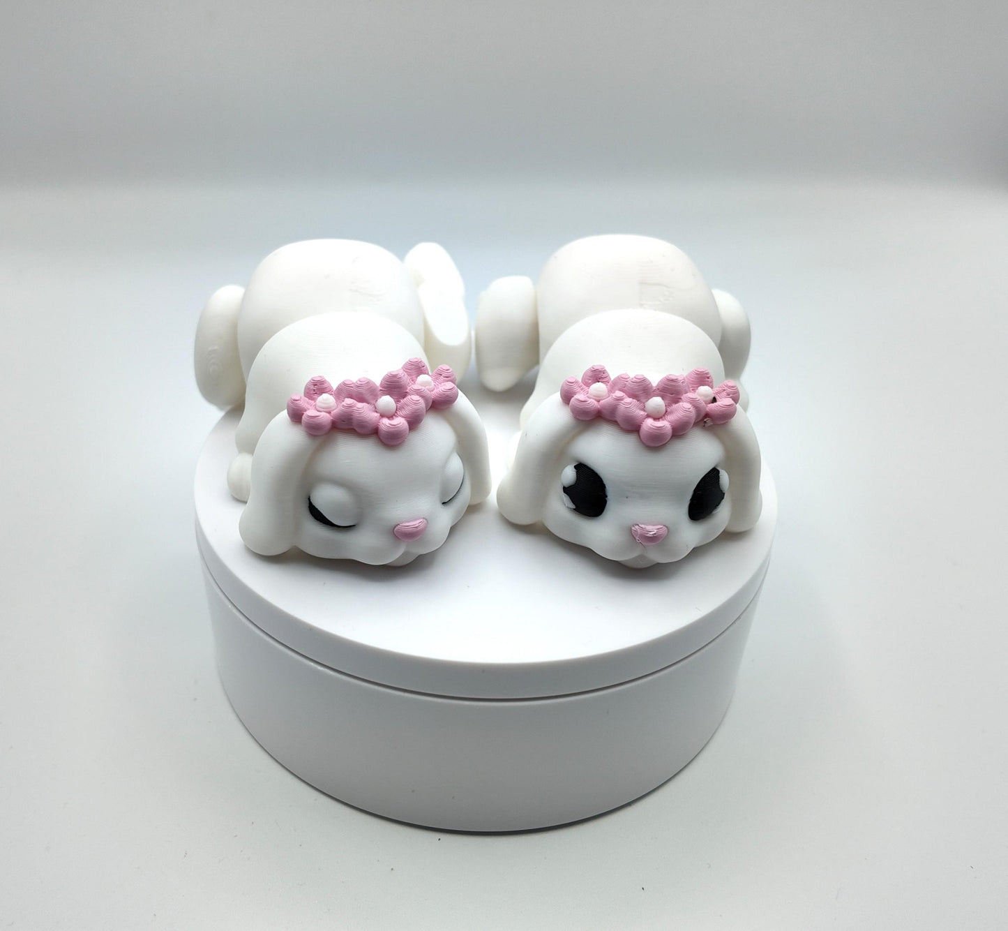3D Printed Flexi Bunny: Articulated Fidget Desk Pet with Flower Crown