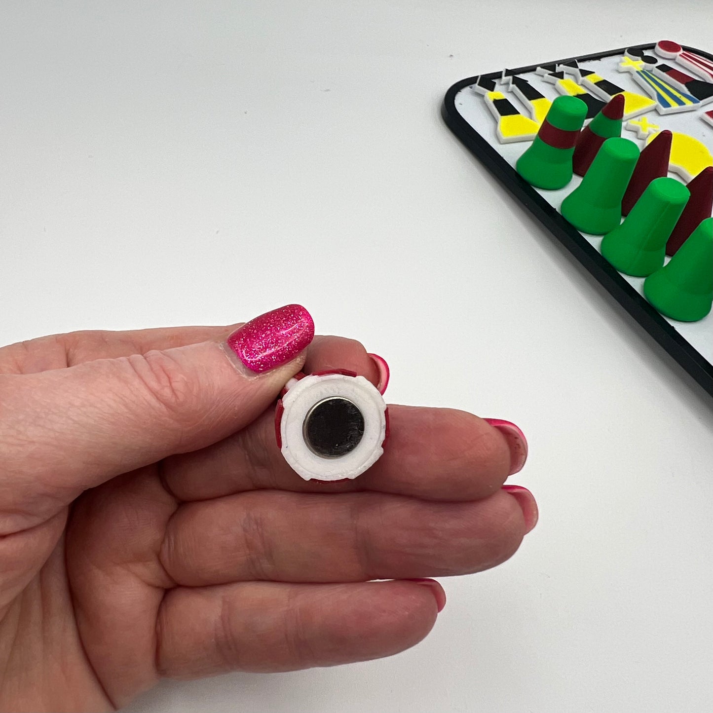 Magnetic Single Channel Marker Buoy small size - IALA A and B: Sailing / Water sports Training Aid - Buoyage