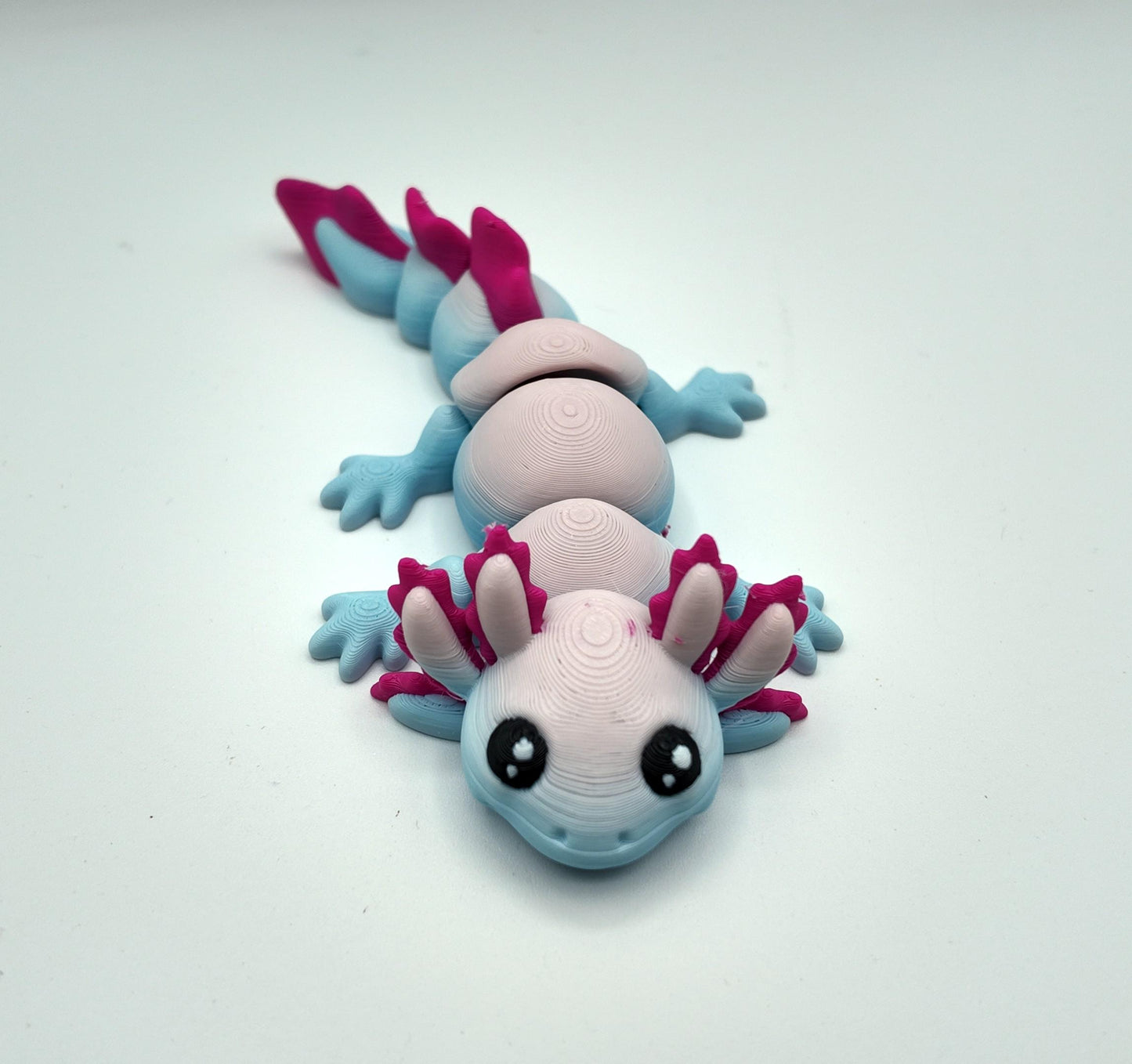 Articulated Axolotl Fidget Toy: Two-Tone 3D Printed Desk Pet
