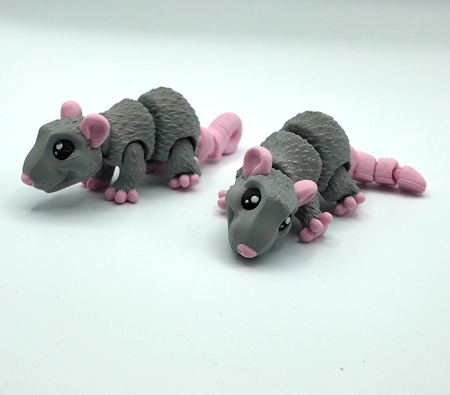 Articulated 3D Printed Rat Figurine: Fidget Desk Pet, Backpack Clip