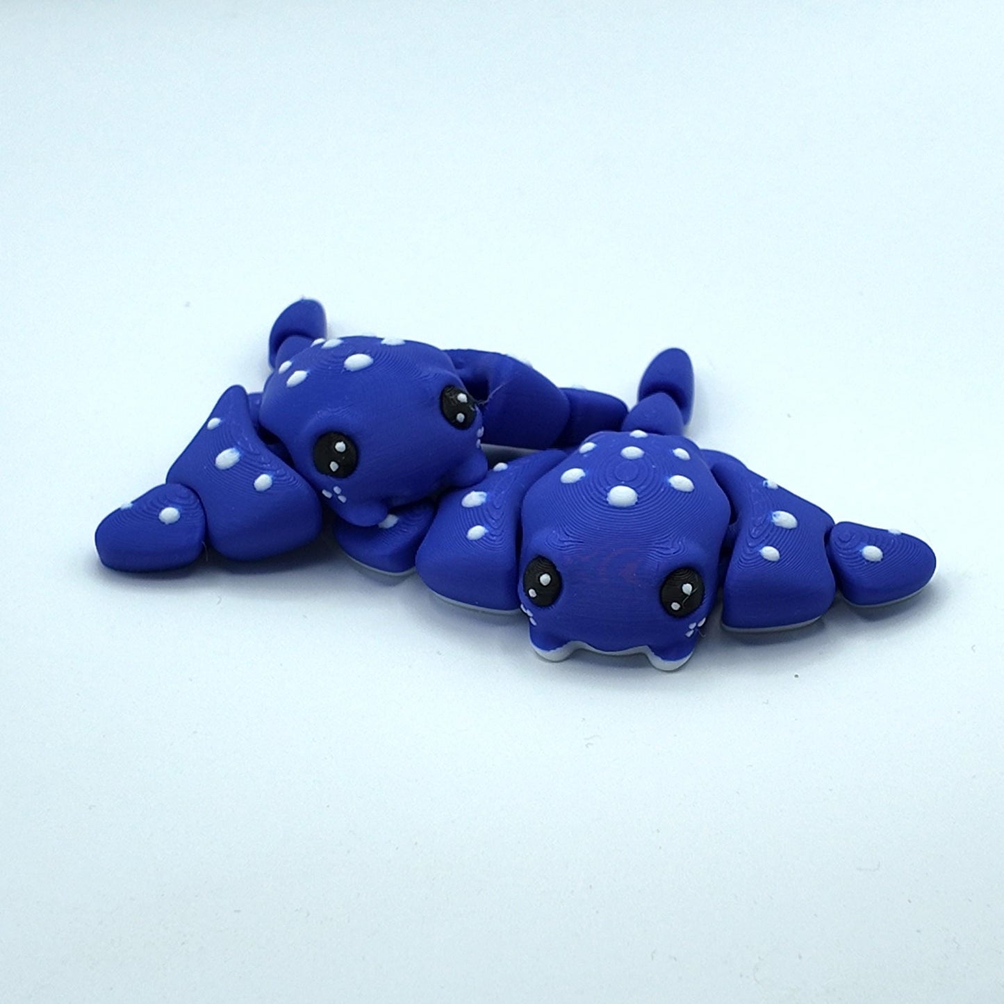 Articulated Stingray Fidget Toy: Sensory Desk Pet, Tactile PLA