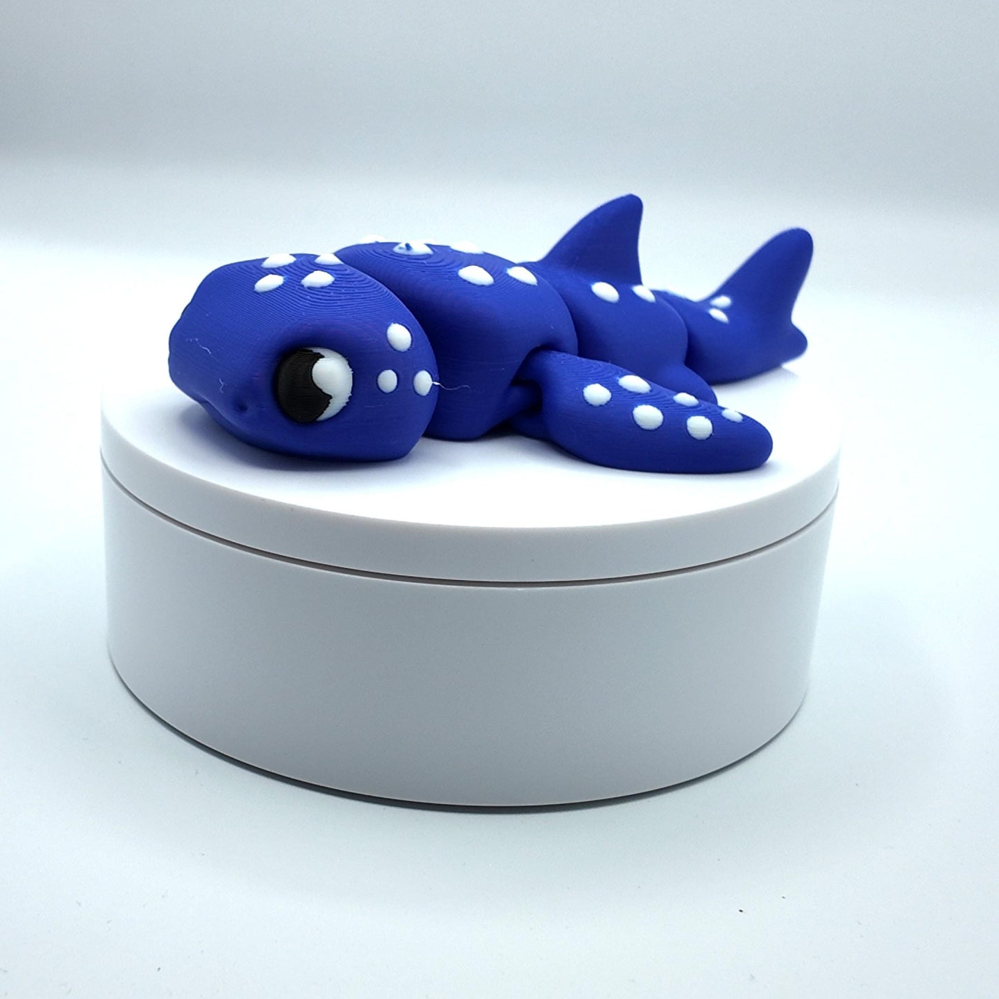 Articulated Baby Whale Shark Fidget Toy: Tactile Sensory Desk Pet