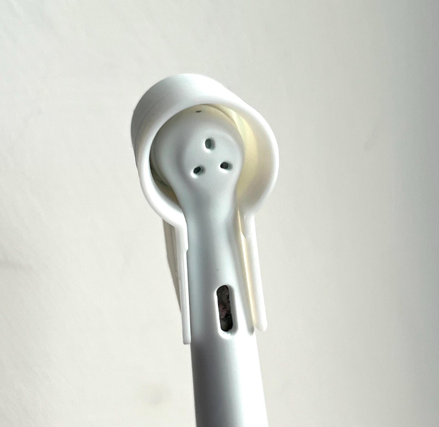 3D Printed Oral-B Toothbrush Head Cover: Travel Hygiene Case