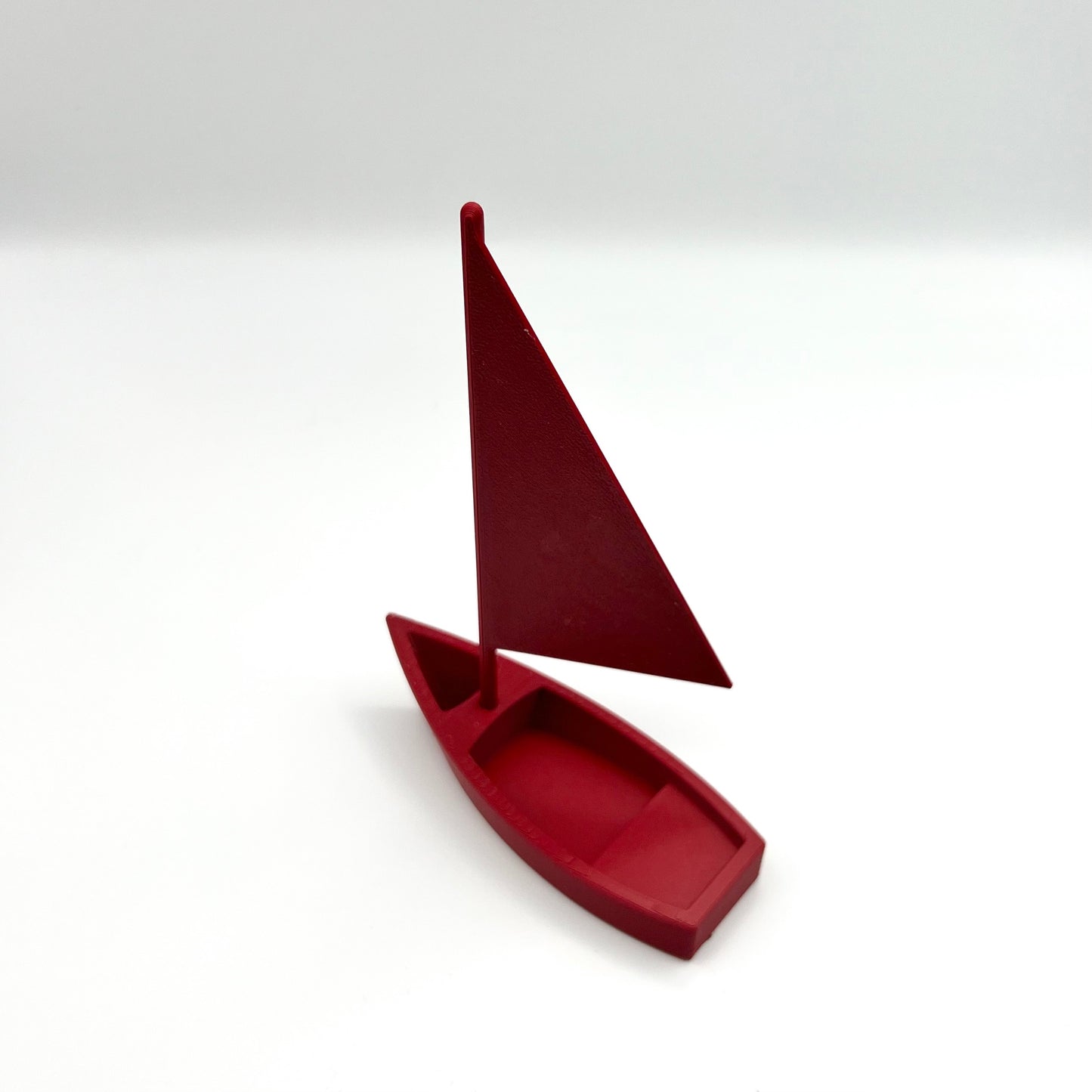 Sailing Boat  Training Aid, with moving sails