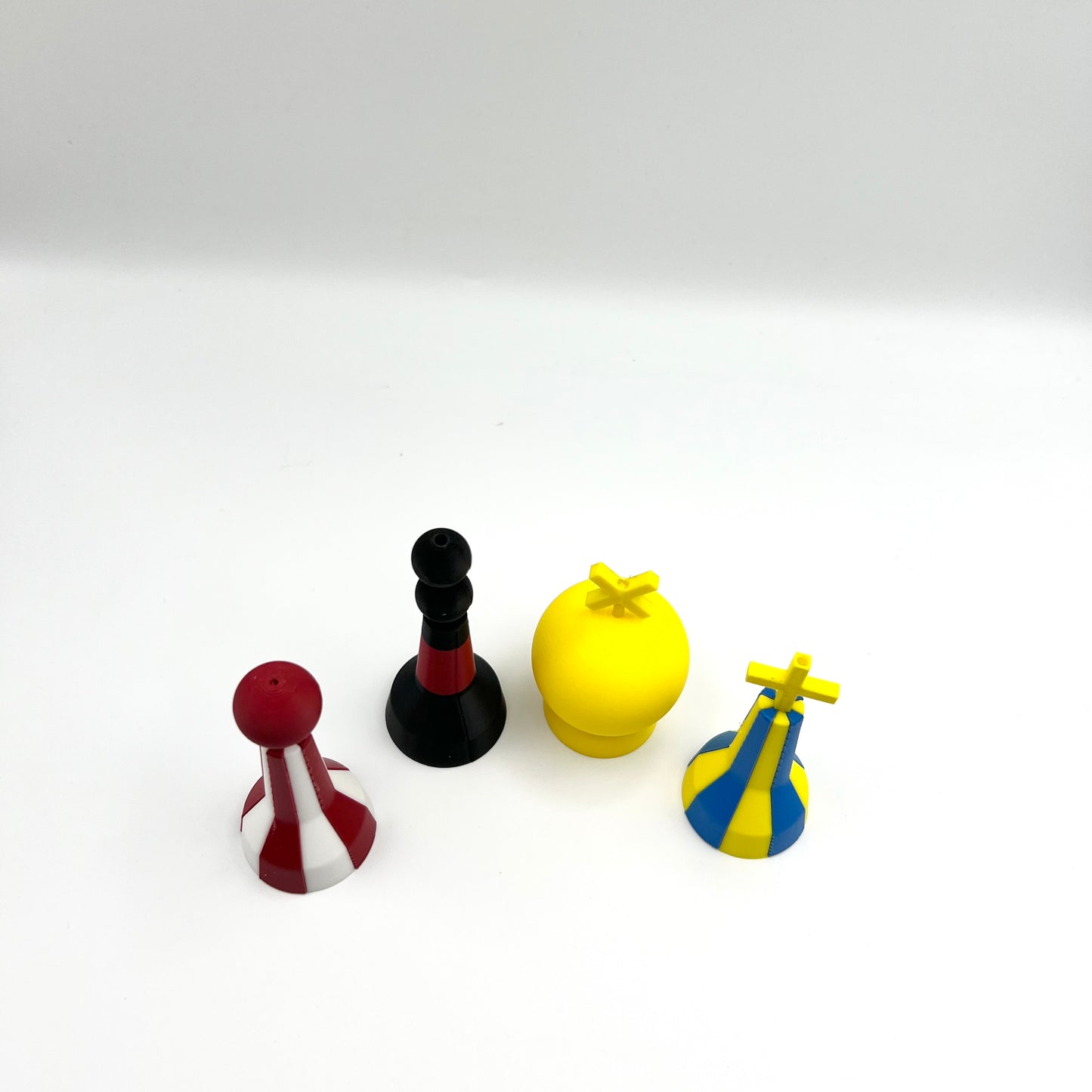 Set of 12 Small 3D magnetic Buoyage Training Aids -  IALA A : Sailing / Water sports Training Aid - Buoyage