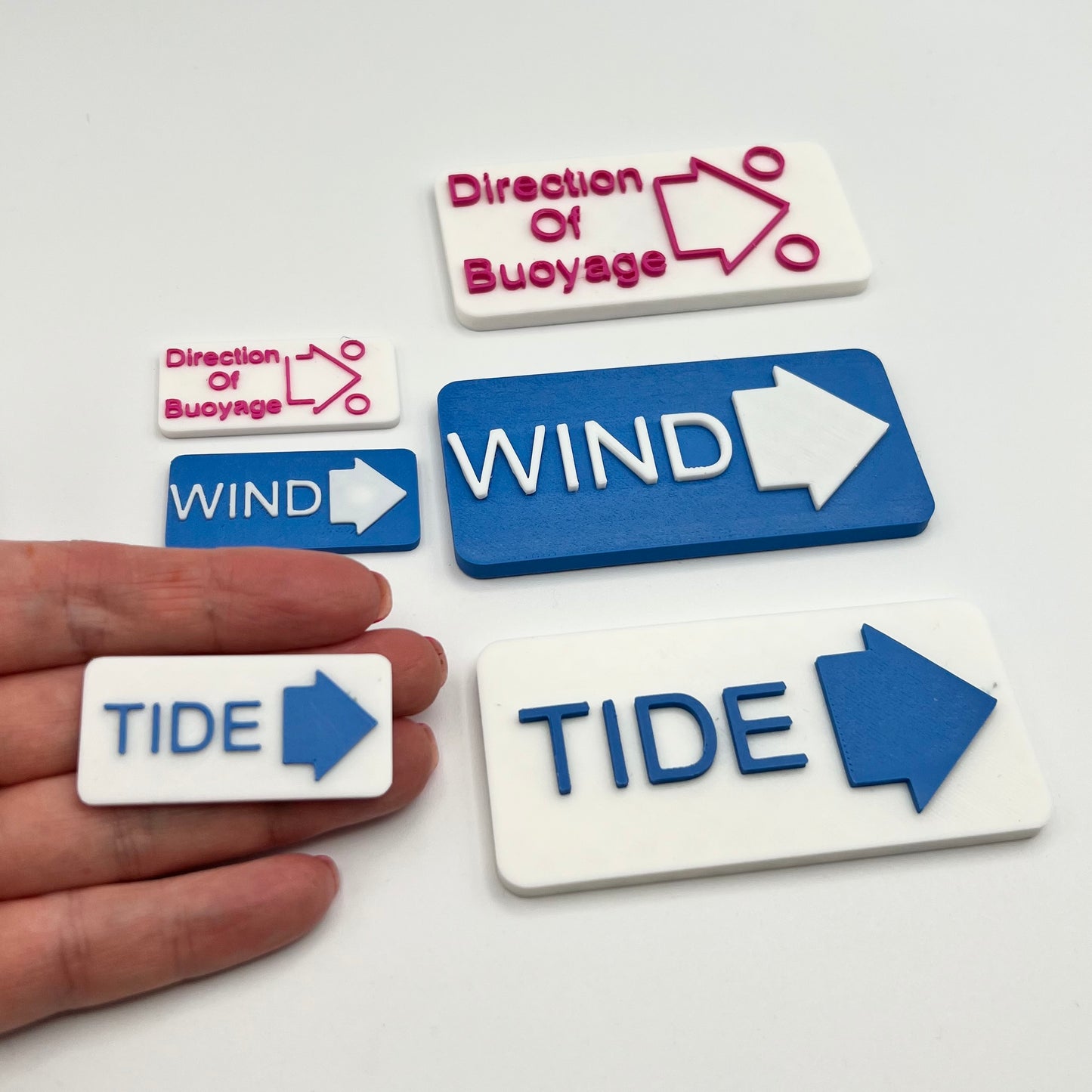 set of 3 magnetic 2D signs wind, tide and direction of buoyage markers - training aid for buoyage