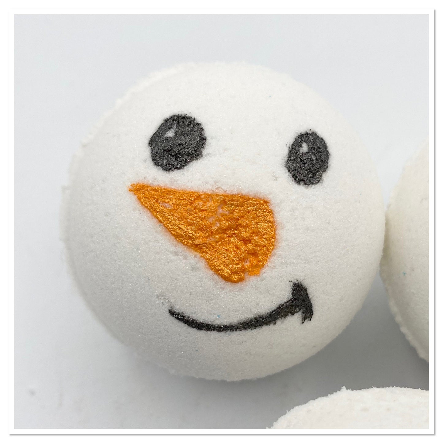 Snowman Bath bombs, Christmas bath bombs, stocking fillers, bubbly bath bombs, Christmas gifts