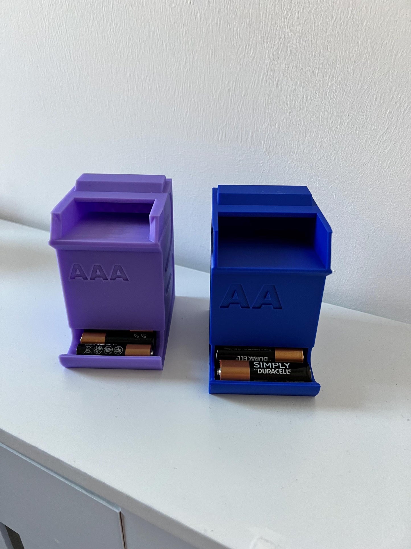 3D Printed AA AAA Battery Holder: Stackable Desk Organizer