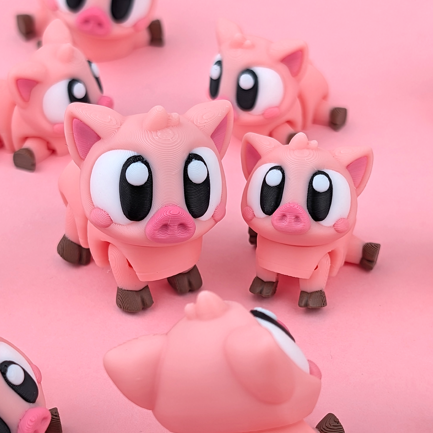 Flexi Piggy Playset with 2 Piggies.